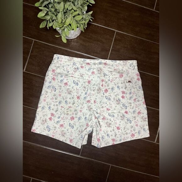 Lauren Jeans Co. Ralph Lauren floral denim shorts sz 6 - Picture 4 of 7